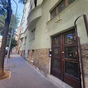 Apartman Cosy Apartman By The Castle, Budapest